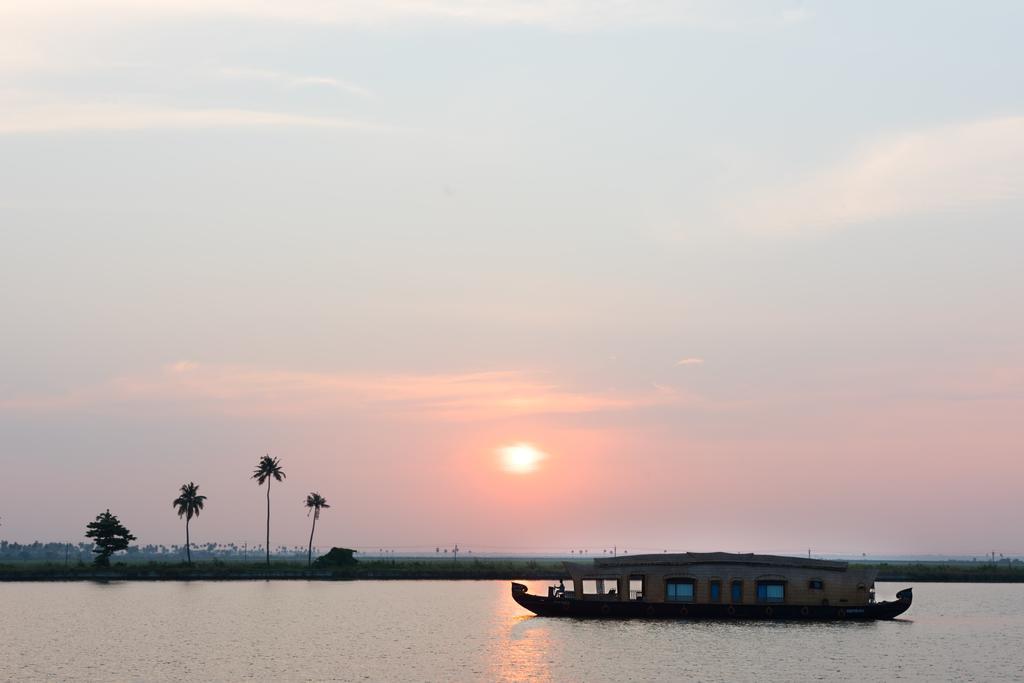 Xandari Riverscapes Alappuzha Eksteriør billede